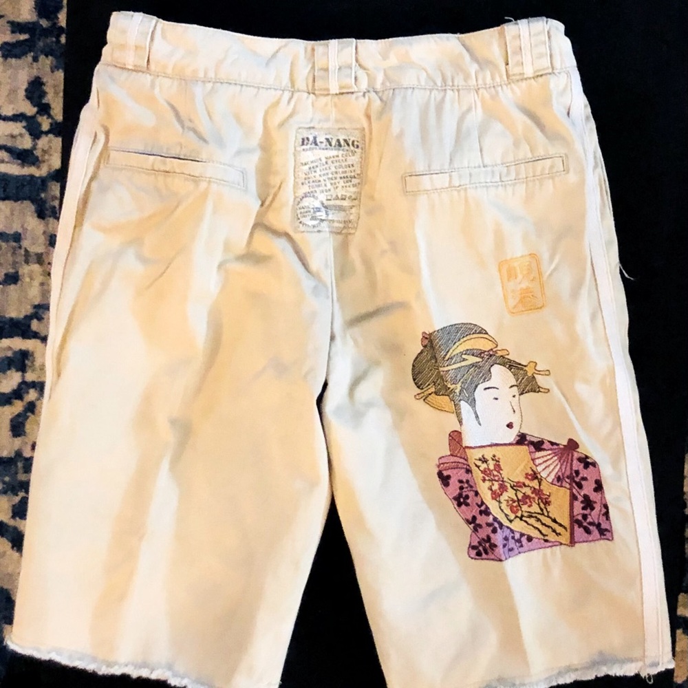 Da-Nang Embroidered Shorts